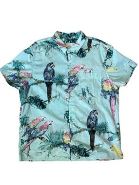 American Eagle Outfitters Aqua Tropical Parrot Print Button-Down Shirt